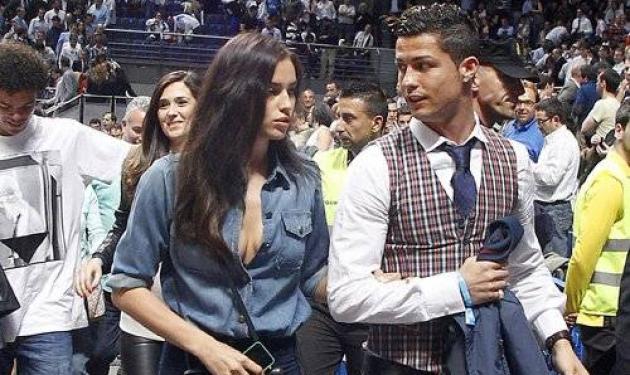 Irina Shayk: Η αποκαλυπτική εμφάνιση στο πλευρό του Ronaldo, που έβαλε “φωτιά” στο γήπεδο!