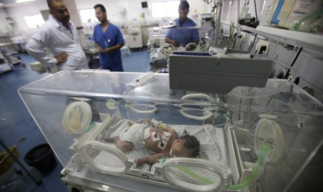 Πέθανε το μωρό – σύμβολο της Γάζας που γεννήθηκε μετά το θάνατο της μητέρας της