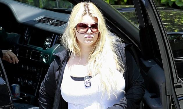 Αγνώριστη η Jessica Simpson – Σε εντατικό πρόγραμμα  γυμναστικής για να χάσει 25 κιλά