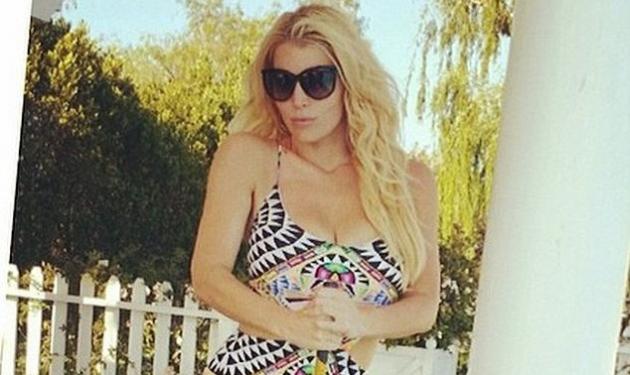 Jessica Simpson: Αδυνάτισε και τρέλανε το Ιnstagram με το απίστευτο σώμα της!