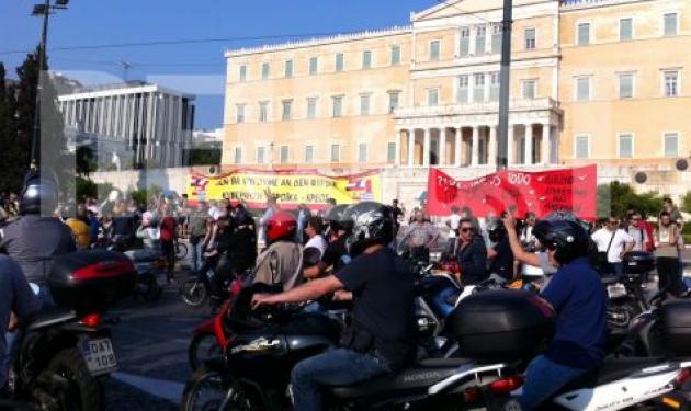 8η ημέρα στο Σύνταγμα – Και με μηχανές οι Αγανακτισμένοι