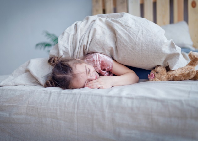 Bedtime manners: Έξι τρόποι να βοηθήσεις το μικρό σου να κοιμάται πιο εύκολα τα βράδια