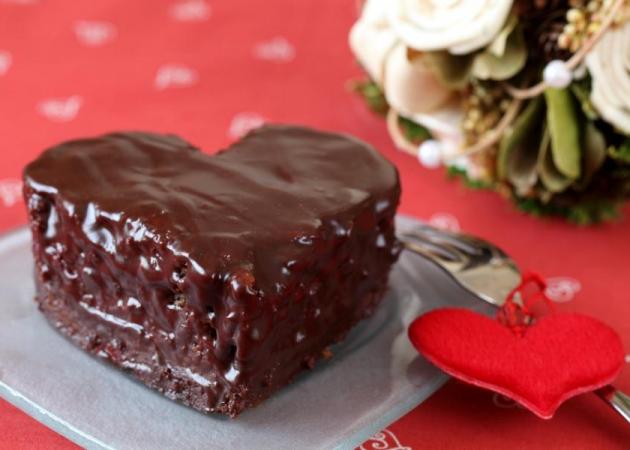 Μια τούρτα σοκολάτα… για τη γιορτή του έρωτα!