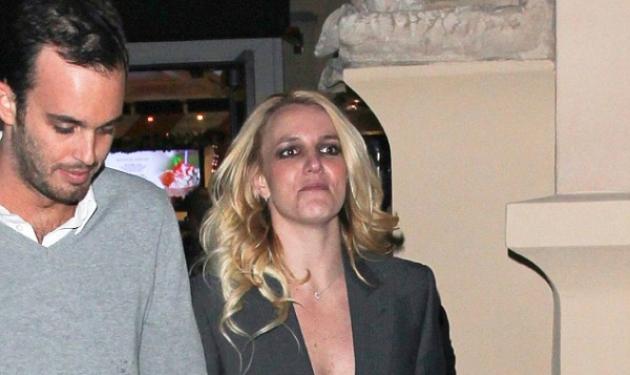 Μεθυσμένη κατέληξε η Britney μετά το ξέφρενο γλέντι του αρραβώνα! Δες φωτογραφίες