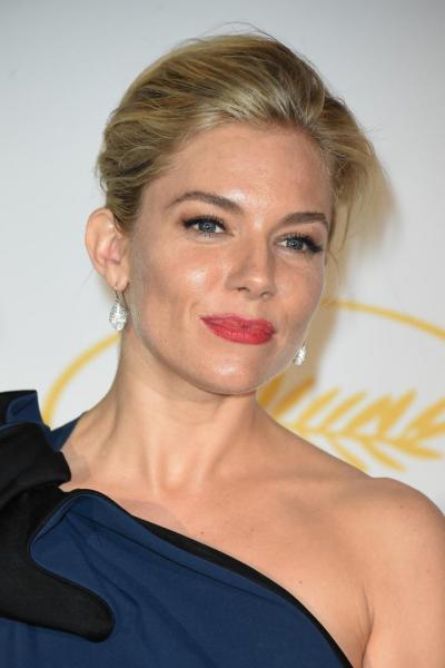 13 | Sienna Miller: μεγαλύτερη