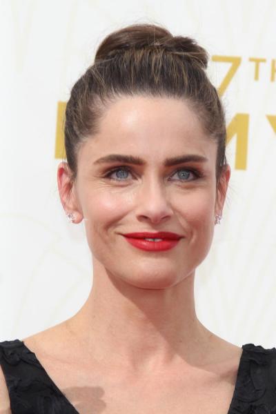 13 | Amanda Peet