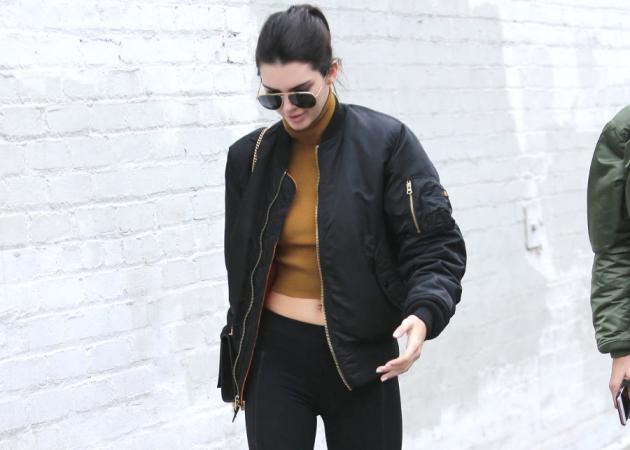 Δες που θα βρεις το jacket της Kendall Jenner!