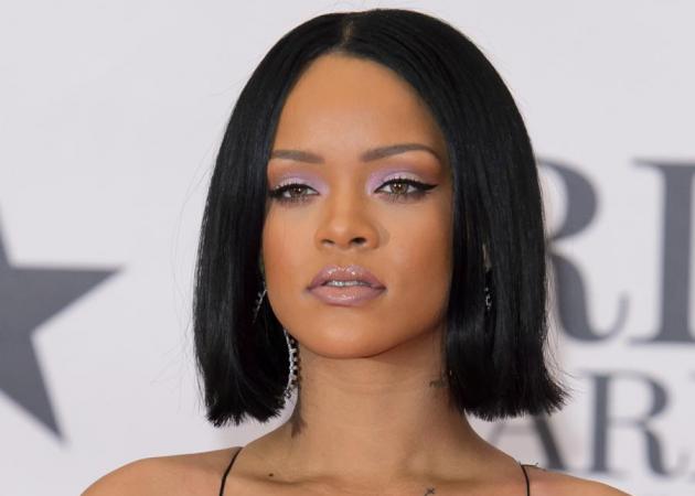 Έρχεται η σειρά μακιγιάζ της Rihanna (πολύ νωρίτερα απ’ότι την περιμέναμε)!