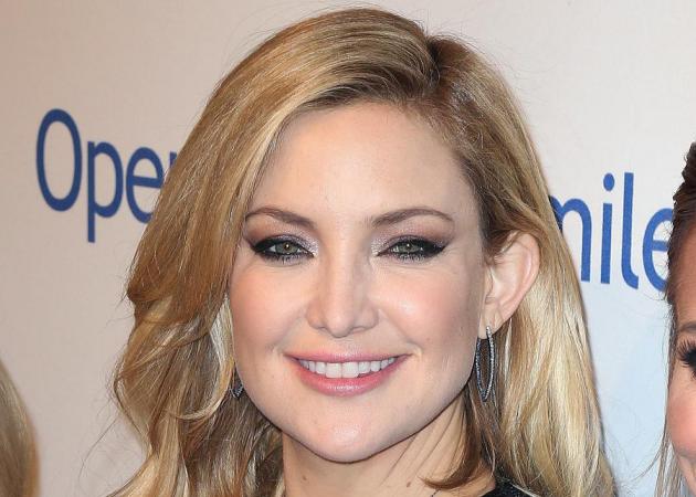 Whaaaaat? Η Kate Hudson ξύρισε τα μαλλιά της!