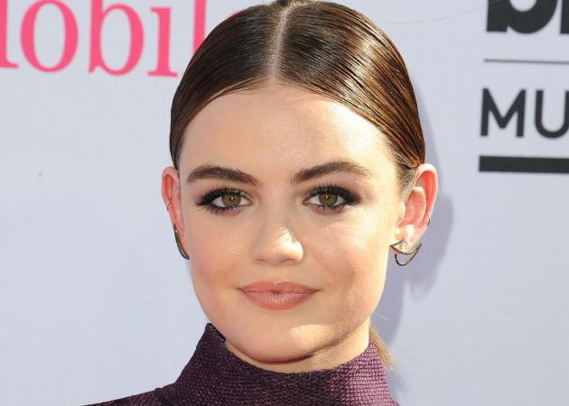 Η κοτσίδα της Lucy Hale ΔΕΝ είναι μια συνηθισμένη κοτσίδα!