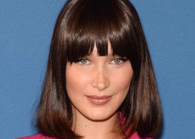 Η Bella Hadid με πολυυυυυ μακριά extensions!