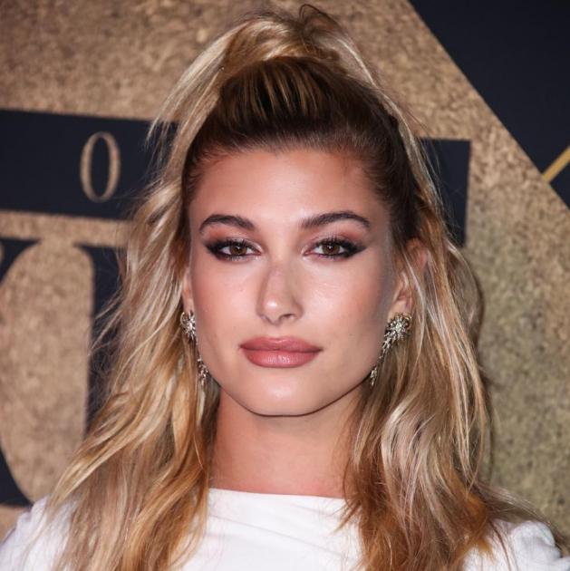 1 | Hailey Baldwin