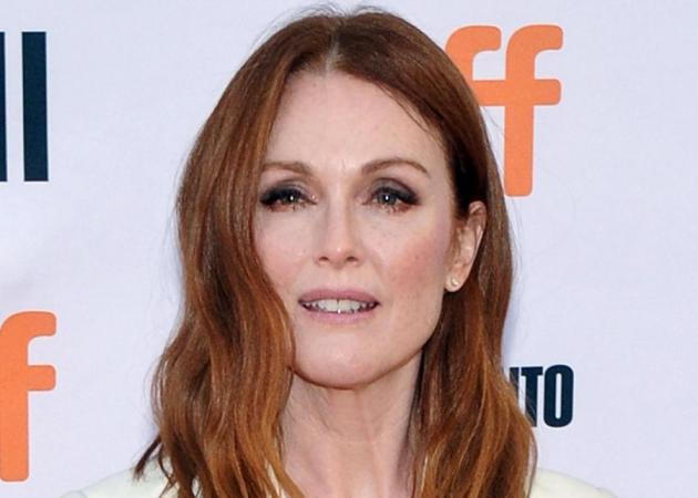 H Julianne Moore με hun! Πώς απογείωσε το αγαπημένο χτένισμα των millennials!