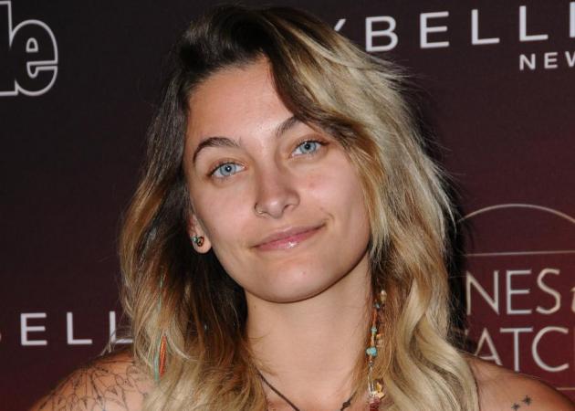 H Paris Jackson στο κόκκινο χαλί χωρίς μακιγιάζ! Ούτε ίχνος!