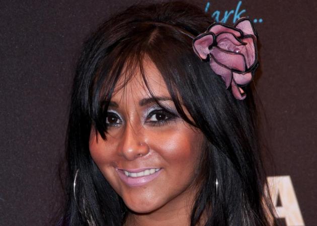 Η Snooki σταμάτησε το solarium και είναι κατάλευκη (ή σχεδόν!).