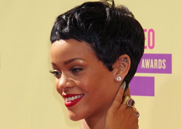 H Rihanna με κοντά μαλλιά! Τι είπε η προσωπική της hair stylist για την αλλαγή!