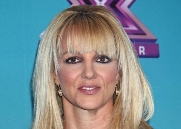 WTF??? Τι έπαθαν οι αφέλειες της Britney Spears;