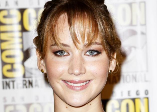 Σχεδόν αμακιγιάριστη η Jennifer Lawrence στην νέα καμπάνια του Dior!