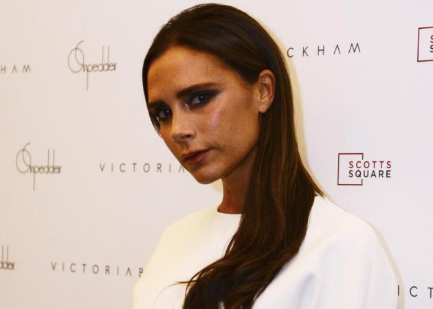 Αυτά είναι τα καλλυντικά που ορκίζεται η Victoria Beckham!