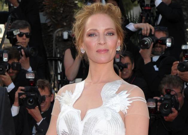 Η εκπληκτική εμφάνιση της Uma Thurman την τελευταία ημέρα του φεστιβάλ Καννών: Τι φόρεσε;