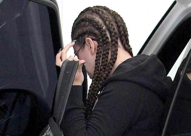 Ποια Kardashian έκανε μόλις cornrows;