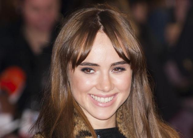 Η Suki Waterhouse δεν έχει πια αυτά τα μαλλιά! Ευτυχώς!