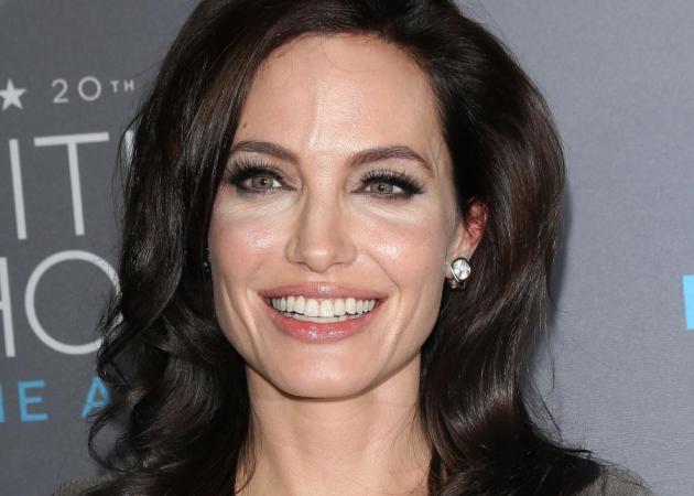 Η Angelina Jolie, μπλόκαρε το κινητό του Brad Pitt! Ούτε τηλέφωνο μπορεί να την πάρει