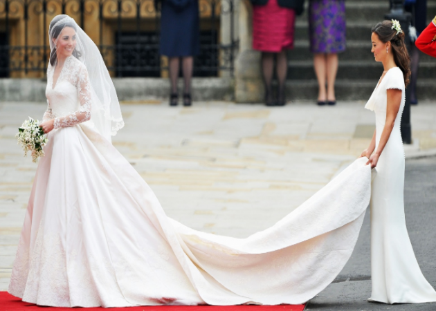Ο οίκος Alexander McQueen μηνύεται για το νυφικό της Kate Middleton!