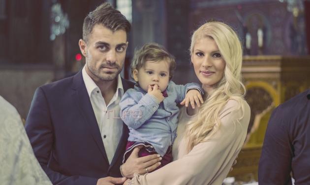 Στέλιος Χανταμπάκης – Όλγα Πηλιάκη: Βάφτισαν τον γιο τους στο Βόλο! Φωτογραφίες
