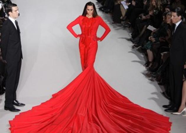 Το κόκκινο haute couture νυφικό του Stephane Rolland!