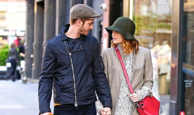 Ξανά ζευγάρι με τον πρώην της η Emma Stone; Χέρι χέρι με τον Andrew Garfield, ένα μήνα μετά το χωρισμό