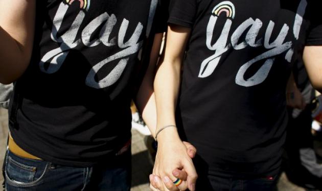 Στη δημοσιότητα το σχέδιο νόμου για το σύμφωνο συμβίωσης των ομόφυλων ζευγαριών!