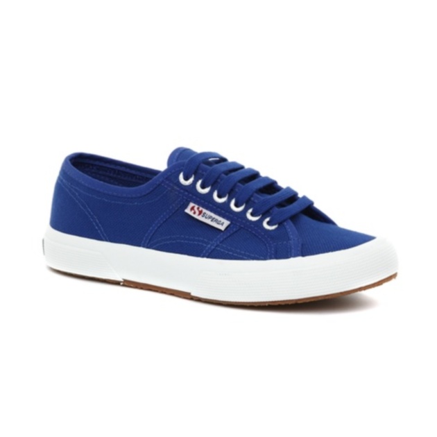 9 | Sneakers Superga