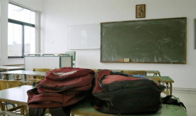 Σοκ στη Λαμία: Δασκάλα ράγισε το πλευρό 6χρονου μαθητή!