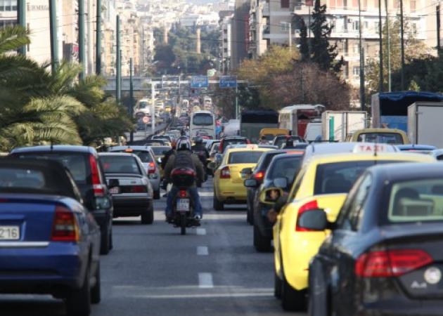 Πανικός στη Συγγρού – Έβγαλε όπλο