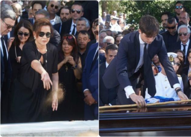 Κηδεία Μητσοτάκη: Ο πόνος και η θλίψη σε 24 συγκλονιστικές φωτογραφίες