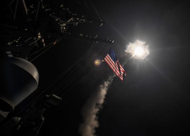 Κόλαση! Επίθεση στη Συρία – Ο Τραμπ ρίχνει “Τόμαχοκ” στον Άσαντ [vids]