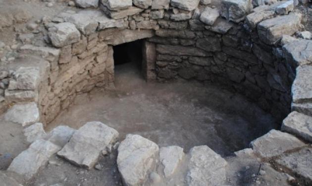 Σέρρες: Ανακαλύφθηκε αρχαίος τάφος με χρυσά νομίσματα