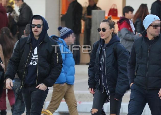 Πάρης Κασιδόκωστας – Τάμτα: Γιορτινές βόλτες για δυο στη Γλυφάδα!