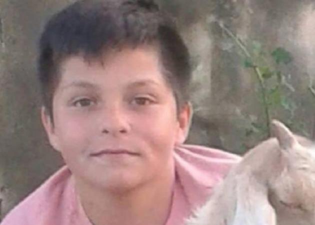 Ανατριχίλα από την άγρια δολοφονία του 14χρονου στη Θεσσαλονίκη – Τον έσφαξαν και τον πέταξαν σε χωράφι