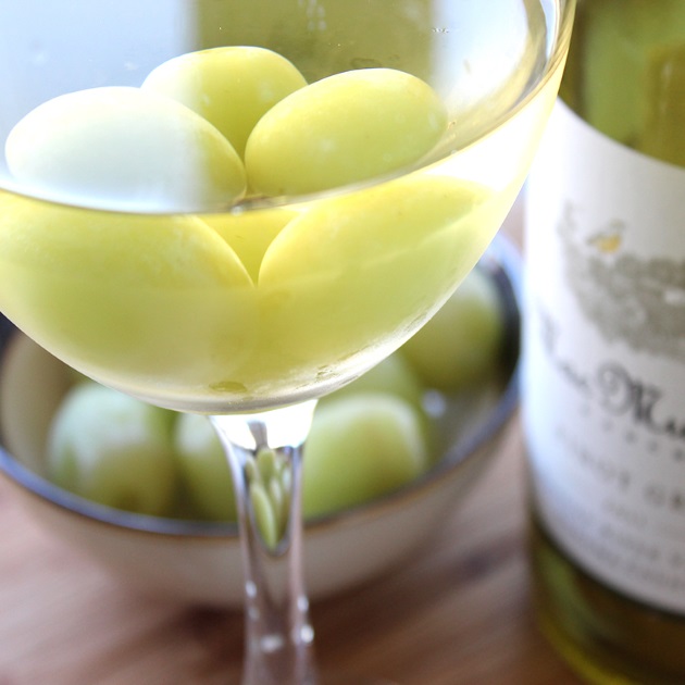 Πώς να κρυώσεις γρήγορα το κρασί σου!