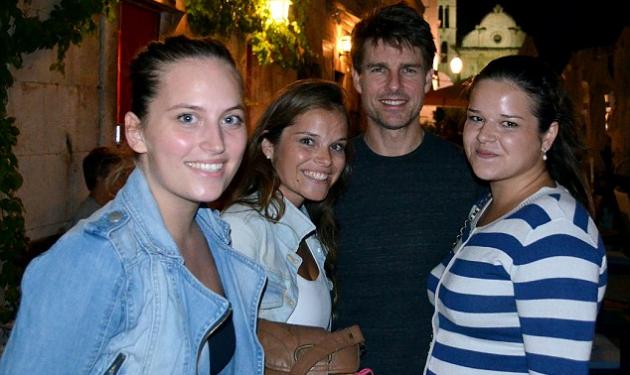 Ο Tom Cruise στην Κροατία περιτριγυρισμένος από πλήθος γυναικών!