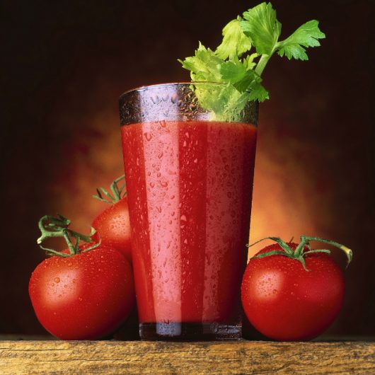 Smoothie Πορτοκάλι, Παντζάρι, Ακτινίδιο, Ντομάτα | tlife.gr Smoothie Πορτοκάλι, Παντζάρι, Ακτινίδιο, Ντομάτα | tlife.gr