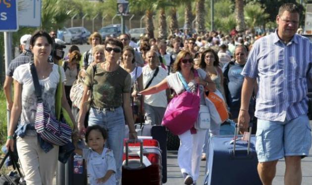 Αφού ταλαιπώρησαν τους εκδρομείς ζητούν διάλογο με την κυβέρνηση οι οδηγοί ταξί!