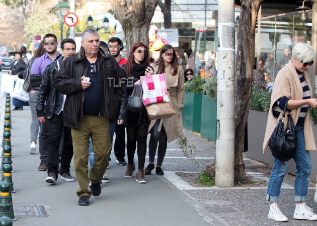 Γιώργος Τράγκας: Σπάνια εμφάνιση με την Μαρία Καρρά στην Κηφισιά