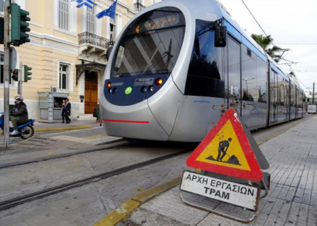 Γυναίκα παρασύρθηκε από το τραμ στο κέντρο της Αθήνας