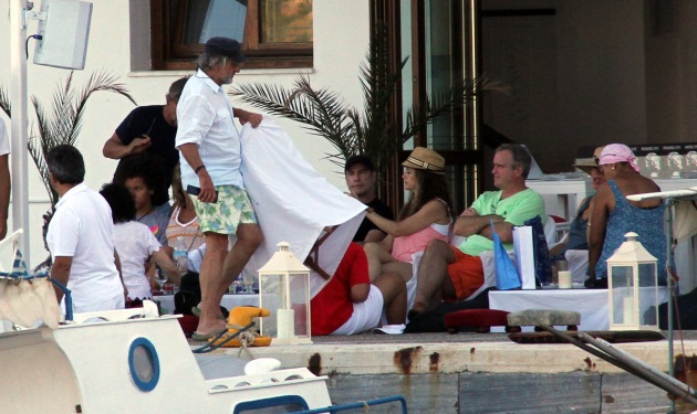John Travolta – Robert De Niro: Συνεχίζουν τις διακοπές τους στα ελληνικά νησιά!