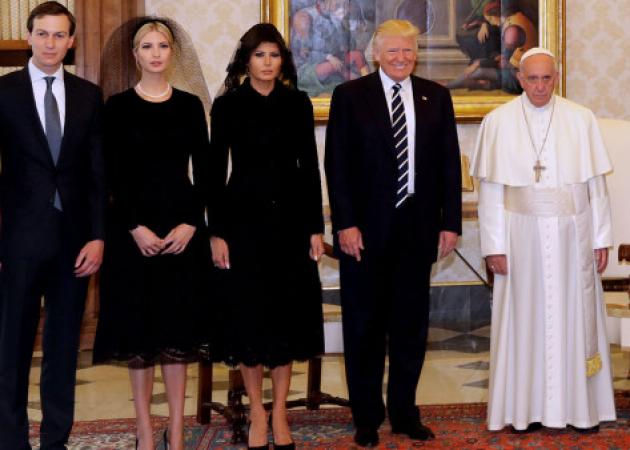 Το καψώνι του Πάπα στον Ντόναλντ Τραμπ [pics]
