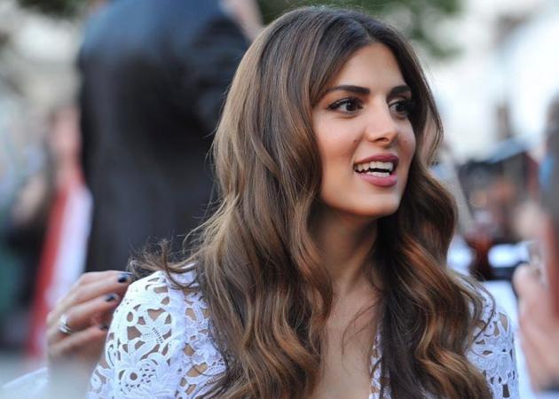 Σταματίνα Τσιμτσιλή: Μας συστήνει την αδερφή του Θέμη Σοφού