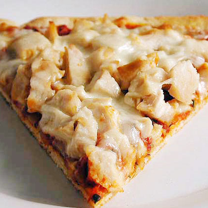 5 | Πίτσα με γαλοπούλα και δύο τυριά